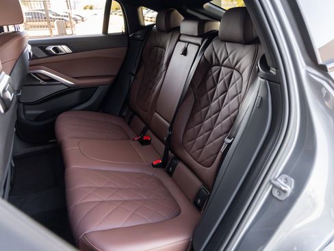 Used 2026 BMW X6 M60i image 32