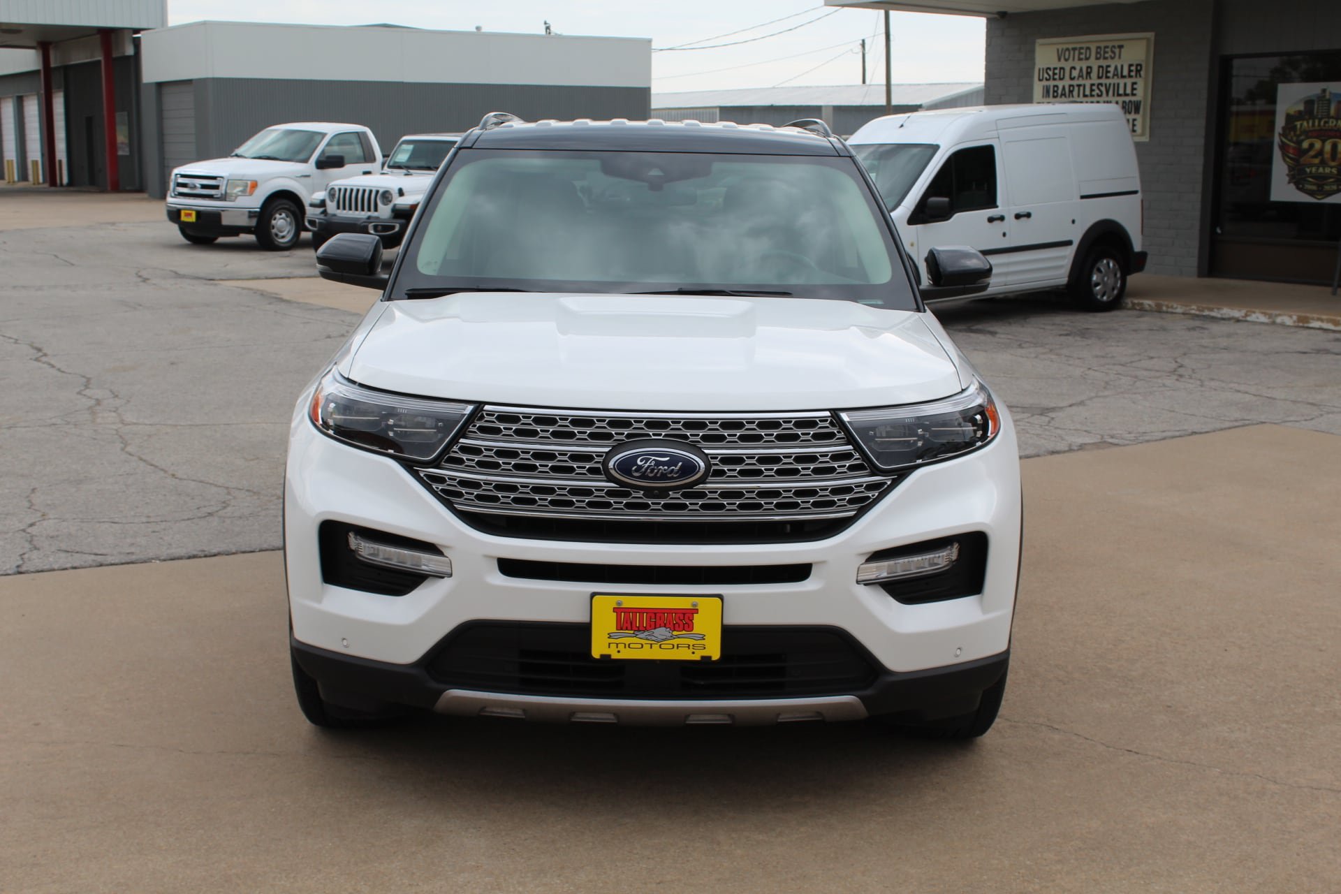 Used 2020 Ford Explorer Limited AWD/4WD image 12