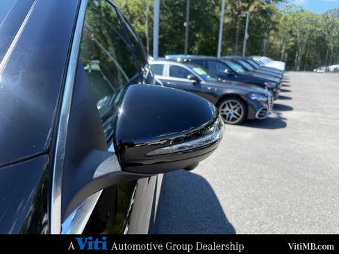 Certified 2022 Mercedes-Benz GLC 300 4MATIC image 11
