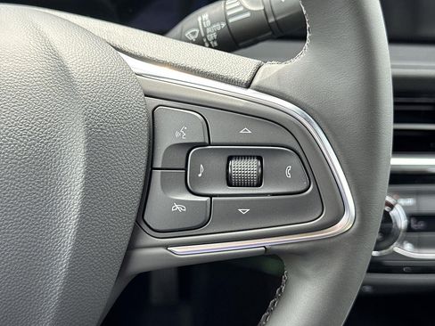 New 2026 Buick Envista Sport Touring w/ Convenience I Package FWD image 10