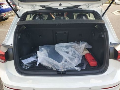 New 2026 Volkswagen GTI SE image 7