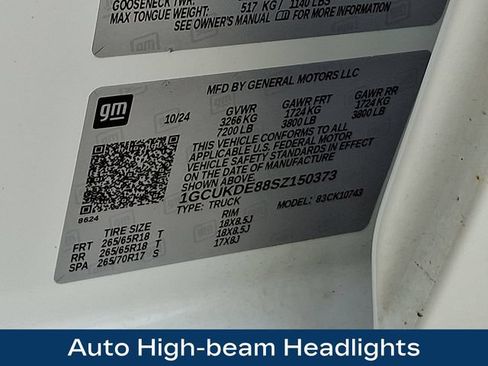 Used 2025 Chevrolet Silverado 1500 LT AWD/4WD image 31