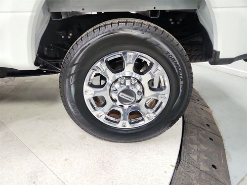 Used 2022 Ford F250 Lariat w/ Lariat Ultimate Package image 48