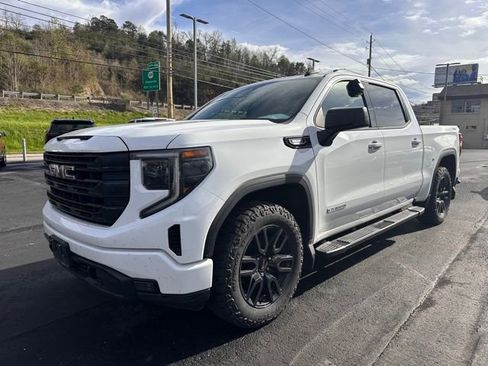 Used 2022 GMC Sierra 1500 Elevation image 3