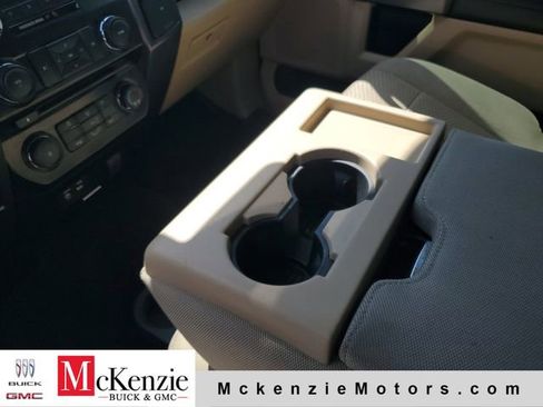 Used 2015 Ford F150 XLT w/ Equipment Group 301A Mid RWD image 22