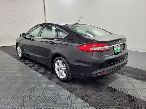 Used 2018 Ford Fusion S image 3