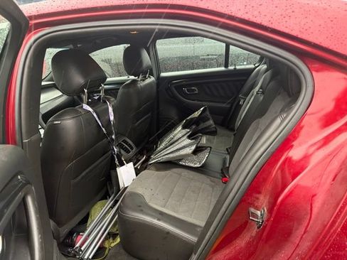 Used 2015 Ford Taurus SHO w/ Technology Package AWD/4WD image 8