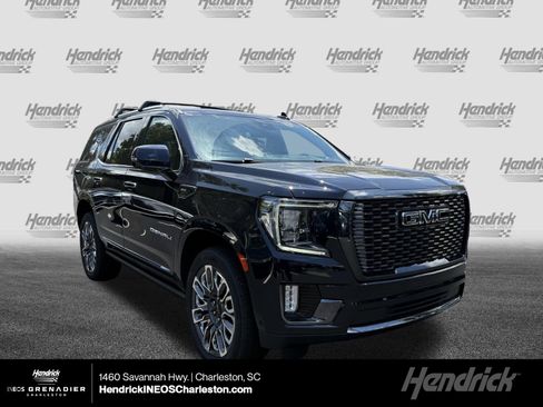 Used 2023 GMC Yukon Denali Ultimate AWD/4WD image 1