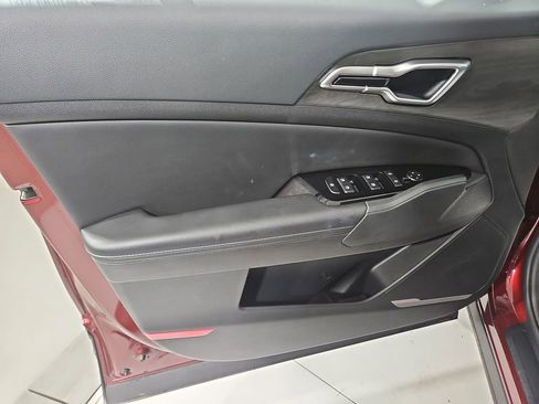 Used 2024 Kia Sportage X-Line w/ X-Line Premium Package image 11