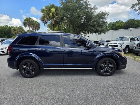 Used 2019 Dodge Journey Crossroad FWD image 2