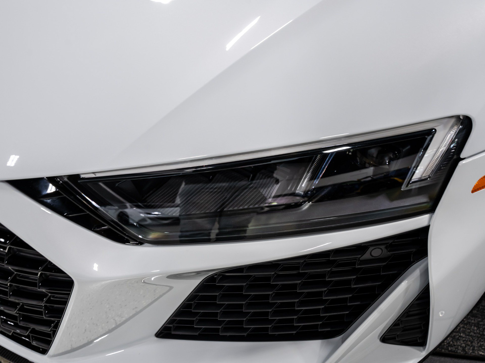 Used 2023 Audi R8 V10 performance AWD/4WD image 18