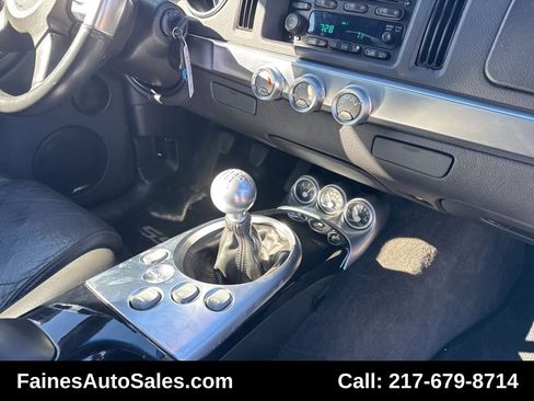 Used 2005 Chevrolet SSR w/ Preferred Equipment Group image 80