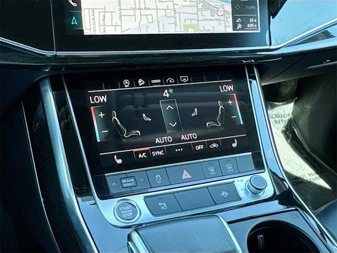 Used 2022 Audi Q7 3.0T Premium Plus image 18