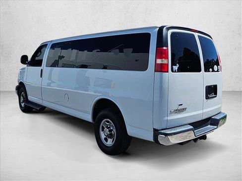 Used 2019 Chevrolet Express 3500 LT w/ LT Preferred Equipment Group RWD image 3