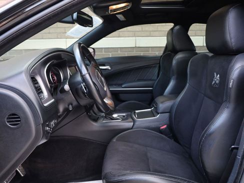 Used 2019 Dodge Charger Scat Pack w/ Plus Group RWD image 16