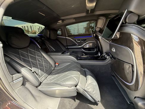 Used 2021 Mercedes-Benz Maybach S 580 4MATIC image 25