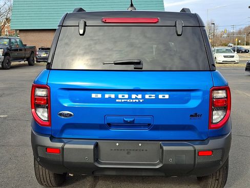 Used 2025 Ford Bronco Sport Outer Banks w/ Outer Banks Tech Package+ AWD/4WD image 5