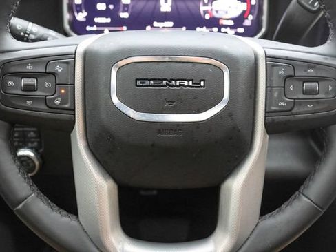 Used 2026 GMC Sierra 2500 Denali w/ Technology Package AWD/4WD image 7