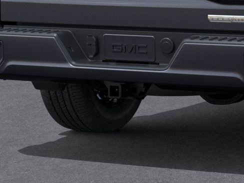 New 2026 GMC Sierra 1500 Elevation w/ LPO, Elevation Black Package AWD/4WD image 38