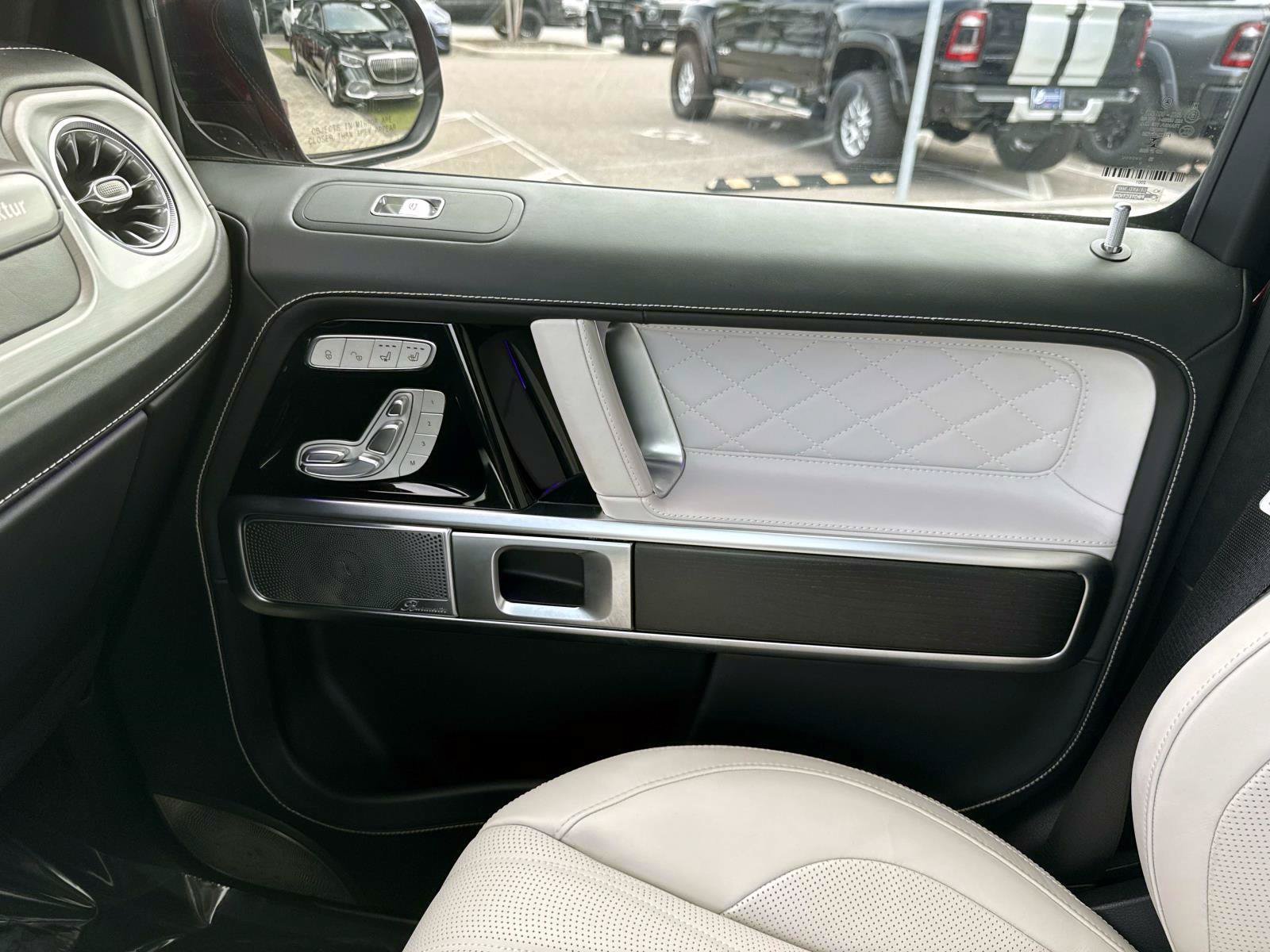 Certified 2022 Mercedes-Benz G 63 AMG 4MATIC image 25