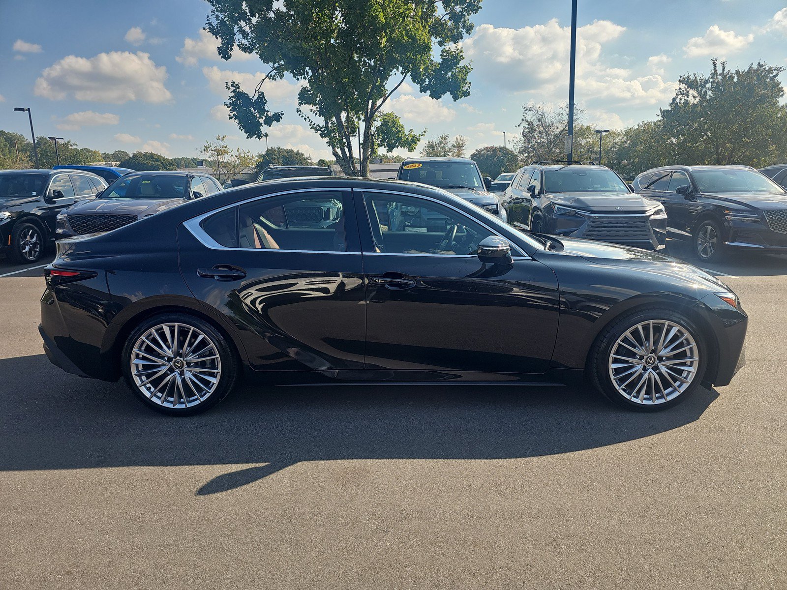 Used 2025 Lexus IS 300 w/ Premium Package RWD image 4