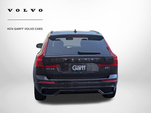 New 2026 Volvo XC60 B5 Plus w/ Climate Package image 4