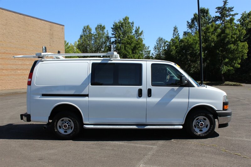 Used 2020 GMC Savana 2500 w/ Driver Convenience Package RWD image 5