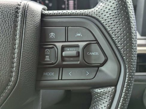 Used 2024 Toyota Tacoma SR5 AWD/4WD image 35