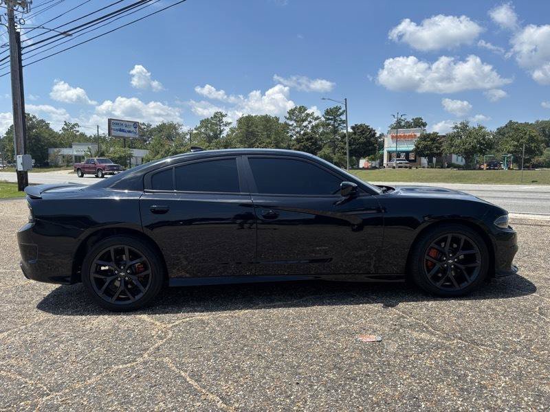 Used 2022 Dodge Charger R/T w/ Plus Group RWD image 6