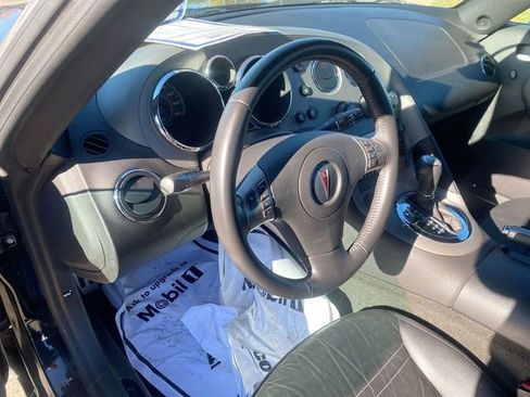 Used 2007 Pontiac Solstice GXP w/ Premium Package image 10