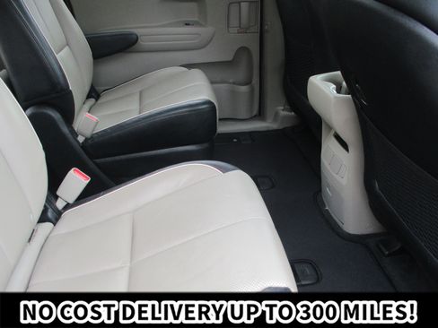 Used 2019 Kia Sedona EX FWD image 13