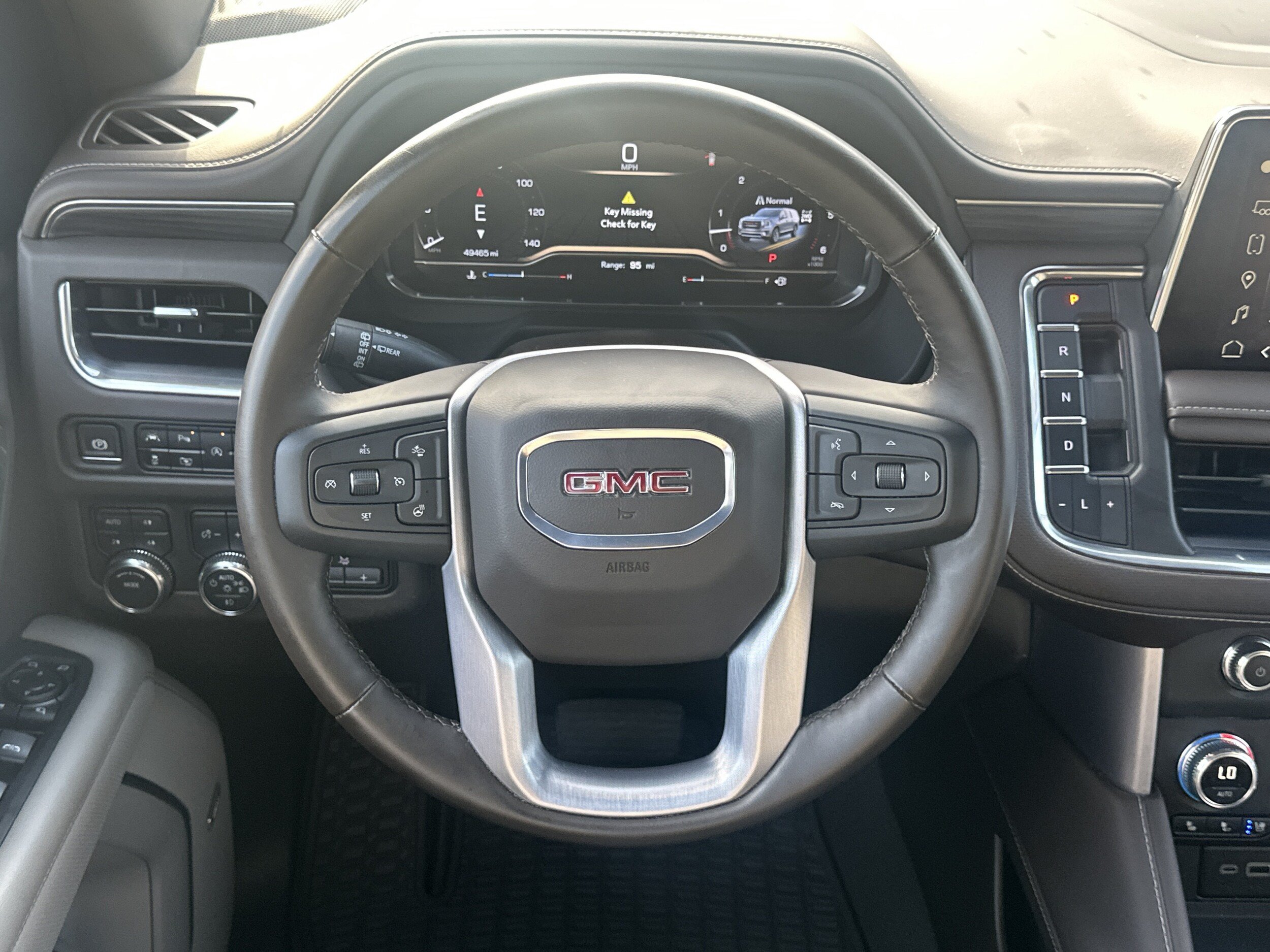 Used 2024 GMC Yukon SLT w/ SLT Luxury Package AWD/4WD image 57
