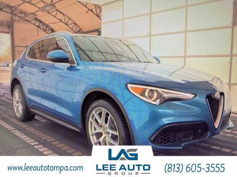 Used 2019 Alfa Romeo Stelvio Ti AWD/4WD image 3