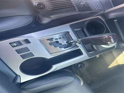 Used 2024 Toyota 4Runner Limited image 24