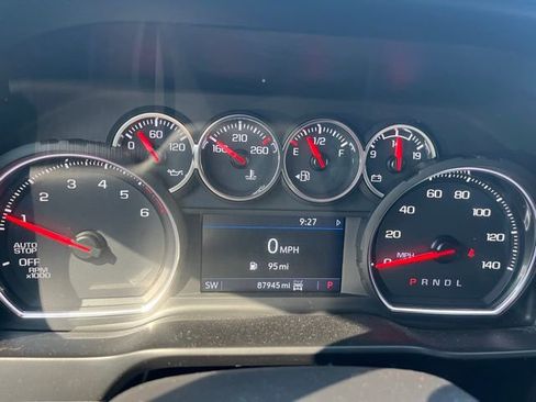 Used 2020 Chevrolet Silverado 1500 LT w/ Texas Edition image 30