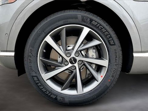 New 2026 Genesis GV80 2.5T Advanced image 13