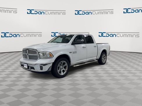 Used 2016 RAM 1500 Laramie w/ Convenience Group image 4