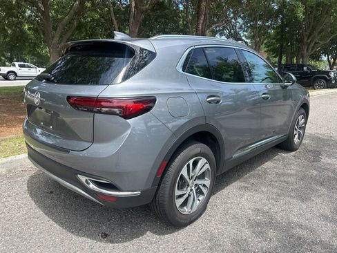 Used 2022 Buick Envision Essence w/ Technology Package I FWD image 6