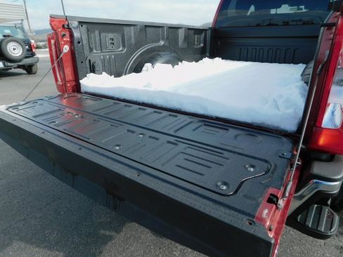 Used 2025 Ford F350 XLT image 11