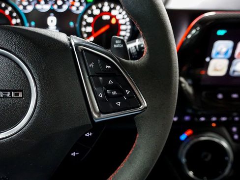 Used 2018 Chevrolet Camaro ZL1 image 64