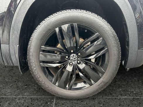 Used 2020 Volkswagen Atlas Cross Sport SEL image 9