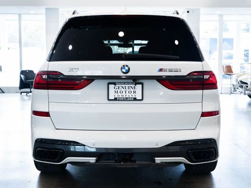 Used 2022 BMW X7 M50i image 5