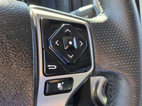 Used 2022 Toyota 4Runner SR5 Premium image 26