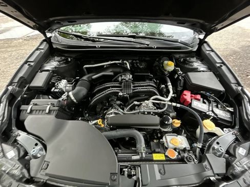 Certified 2025 Subaru Outback Premium AWD/4WD image 14