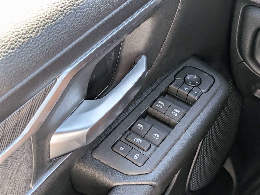 New 2026 RAM 1500 Big Horn AWD/4WD image 21