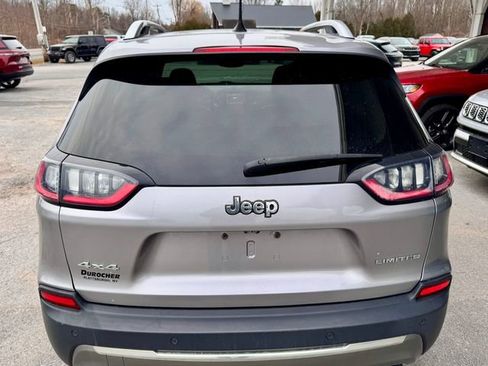 Used 2019 Jeep Cherokee Limited image 4