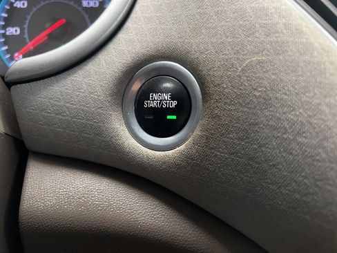Used 2018 Chevrolet Malibu LS FWD image 25