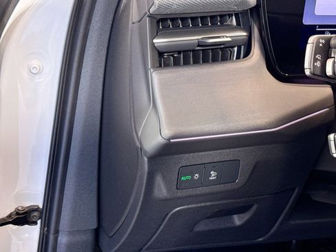 New 2026 Audi Q3 quattro 2.0T image 10