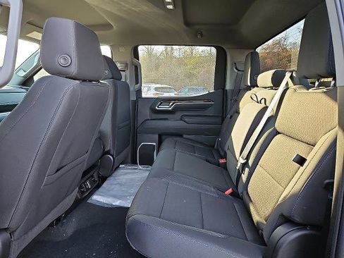 New 2026 GMC Sierra 1500 Elevation image 8