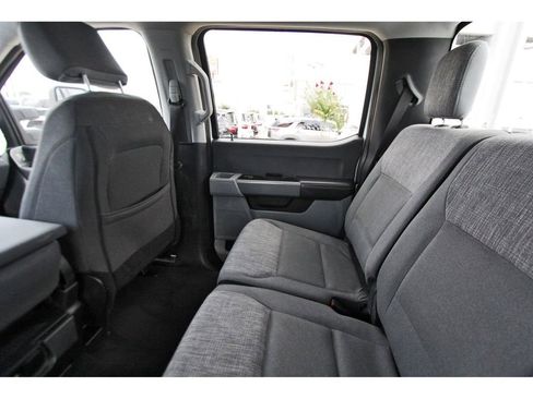 Used 2024 Ford F250 XLT w/ FX4 Off-Road Package AWD/4WD image 9